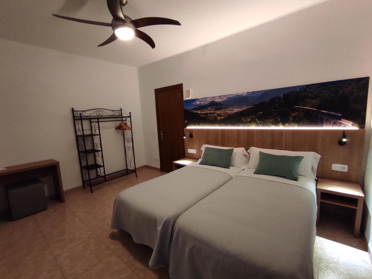 Hostal Nadal Soller Luaran gambar