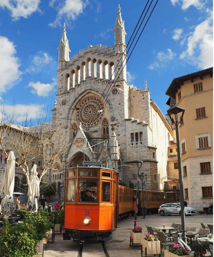 Hostal Nadal Soller Luaran gambar