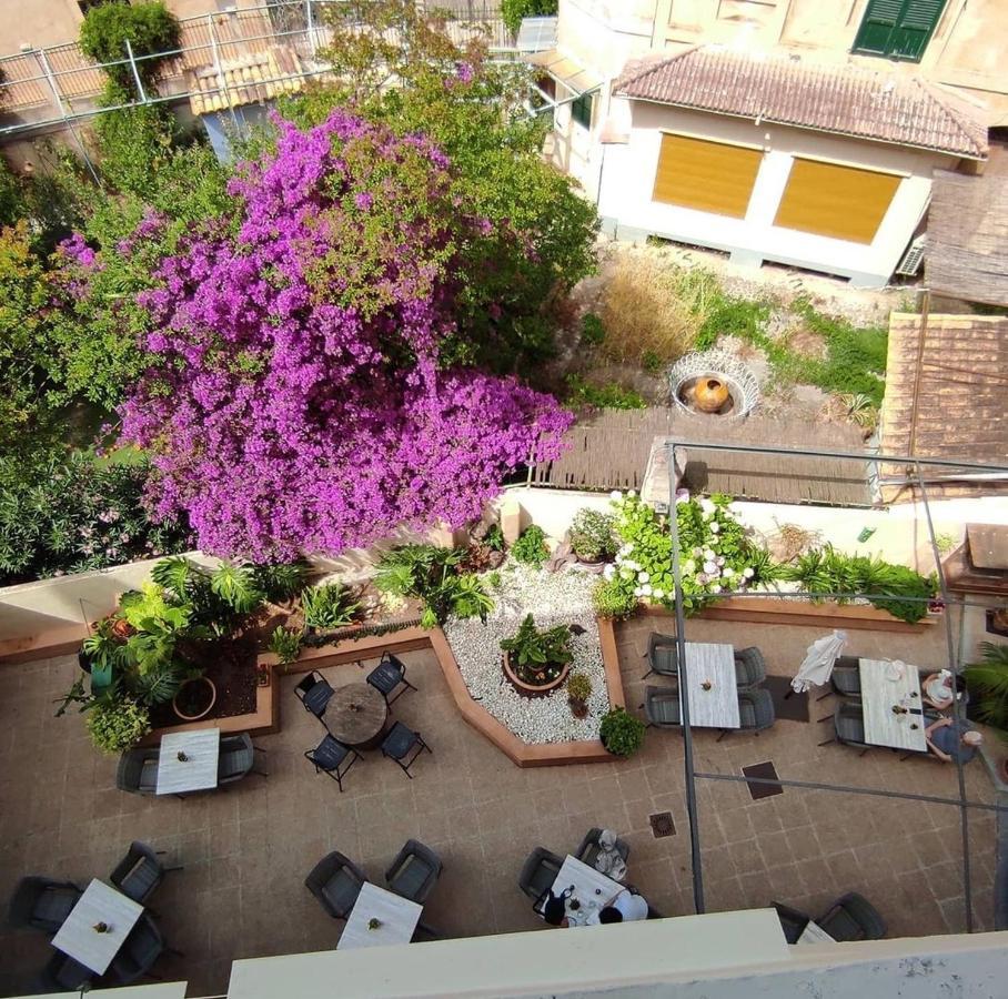 Hostal Nadal Soller Luaran gambar