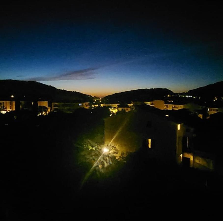 Hostal Nadal Soller Luaran gambar