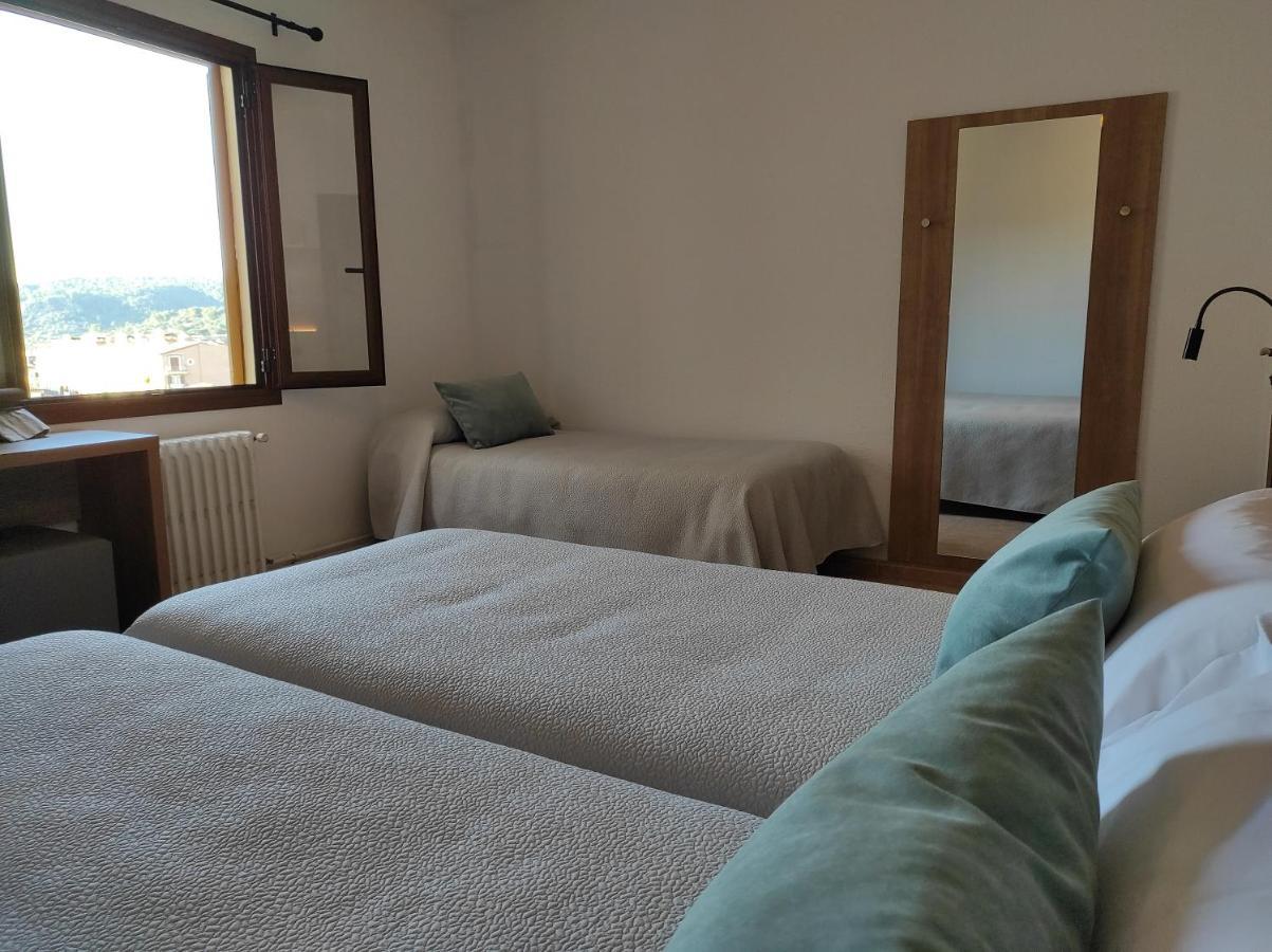 Hostal Nadal Soller Luaran gambar