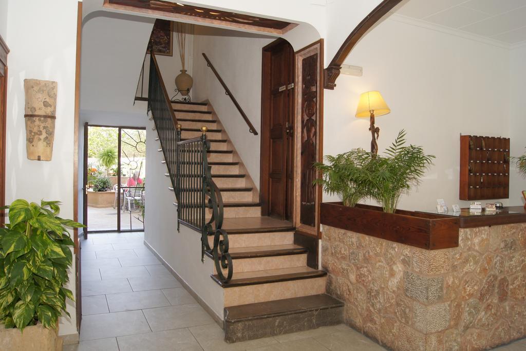 Hostal Nadal Soller Luaran gambar