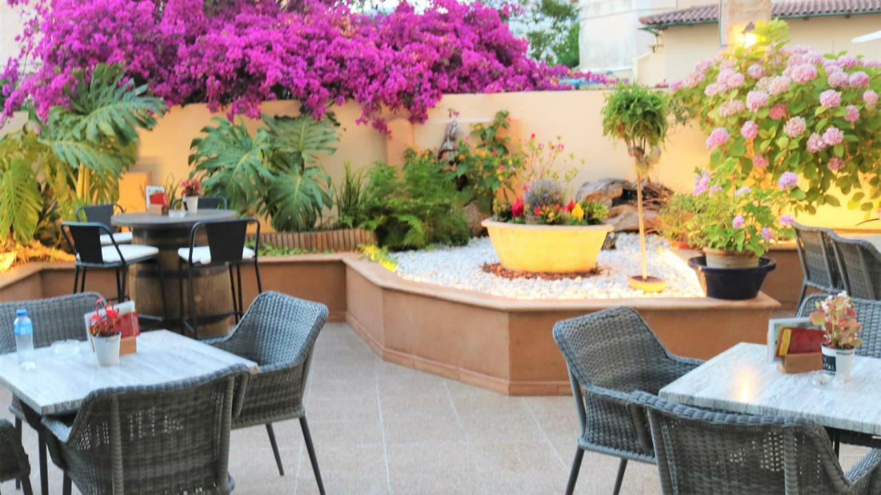 Hostal Nadal Soller Luaran gambar